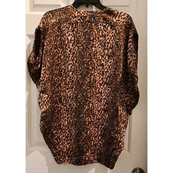 La Verite Light Top Womens Small Leppard Print Animal Flutter Sleeves - Picture 2 of 6
